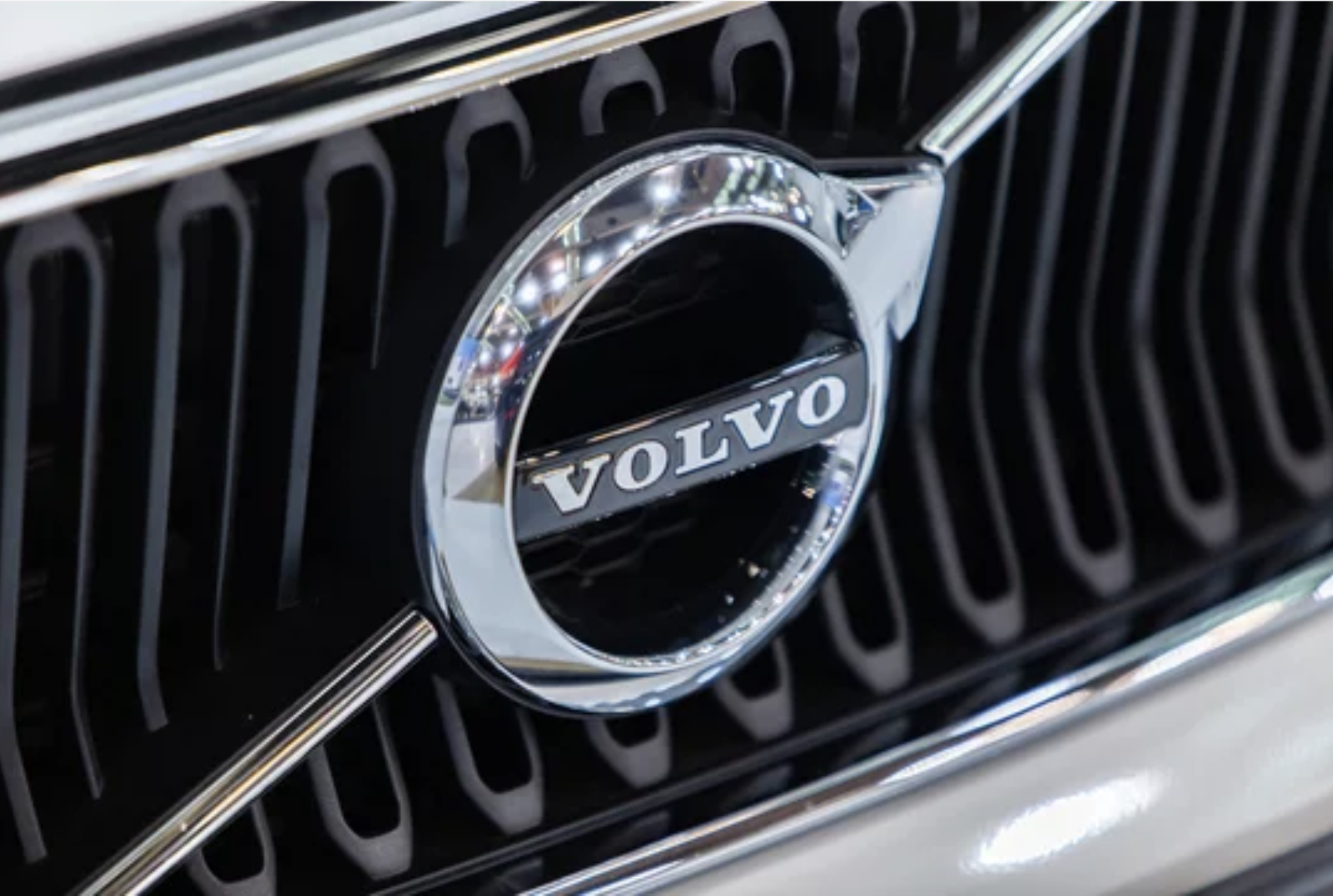 5 Ways You Can Service Your Volvo at Home in NH